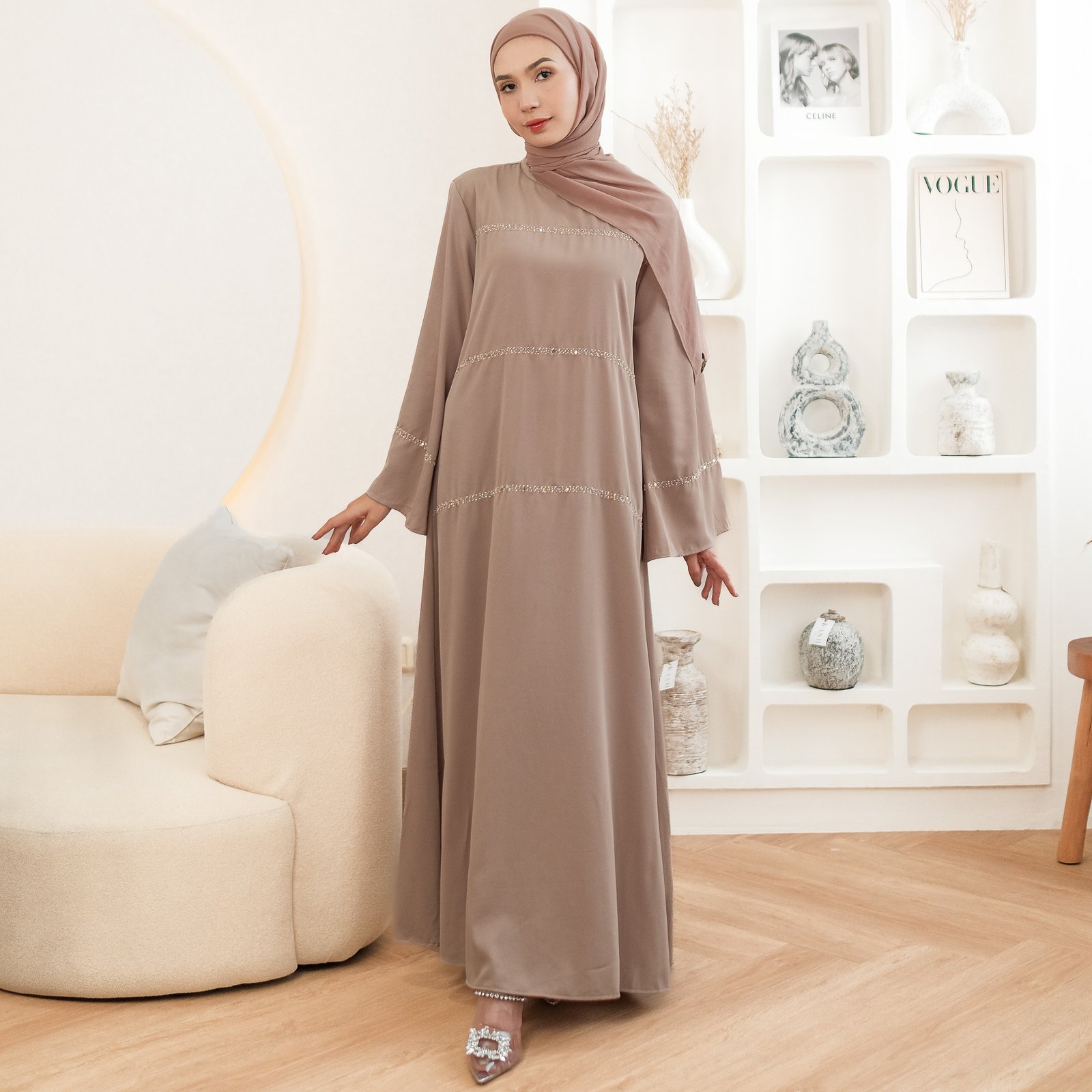 noura aliya abayas || gamis || dress syari muslim payet mewah hitam noura aliya abayas || gamis || dress syari muslim payet mewah hitam