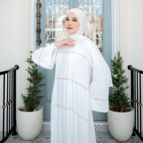 noura aliya abayas || gamis || dress syari muslim payet mewah hitam noura aliya abayas || gamis || dress syari muslim payet mewah hitam
