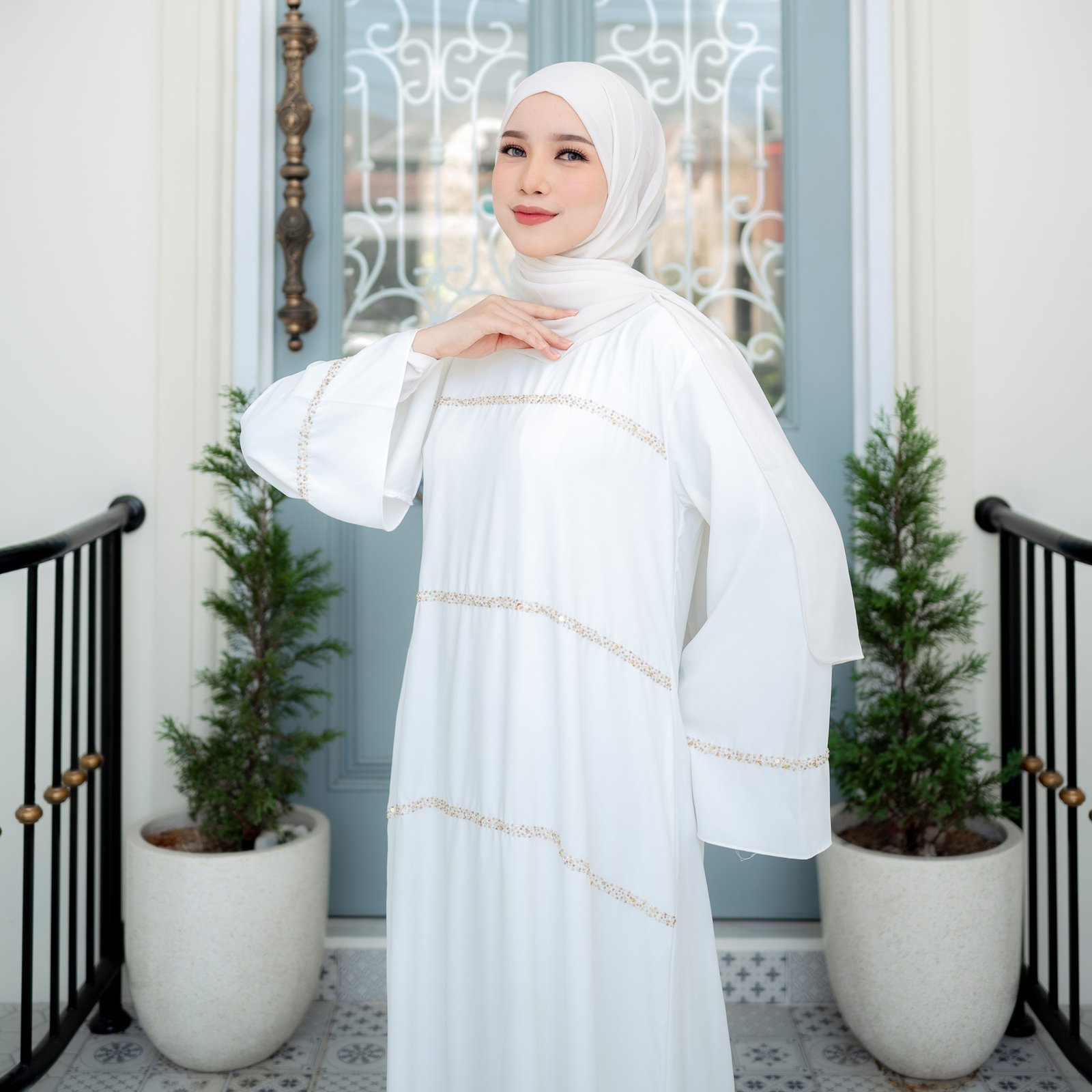 noura aliya abayas || gamis || dress syari muslim payet mewah hitam noura aliya abayas || gamis || dress syari muslim payet mewah hitam