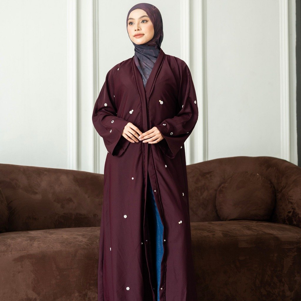 noura abaya outer nisrin marbella silk busui umroh outfit noura abaya outer nisrin marbella silk busui umroh outfit