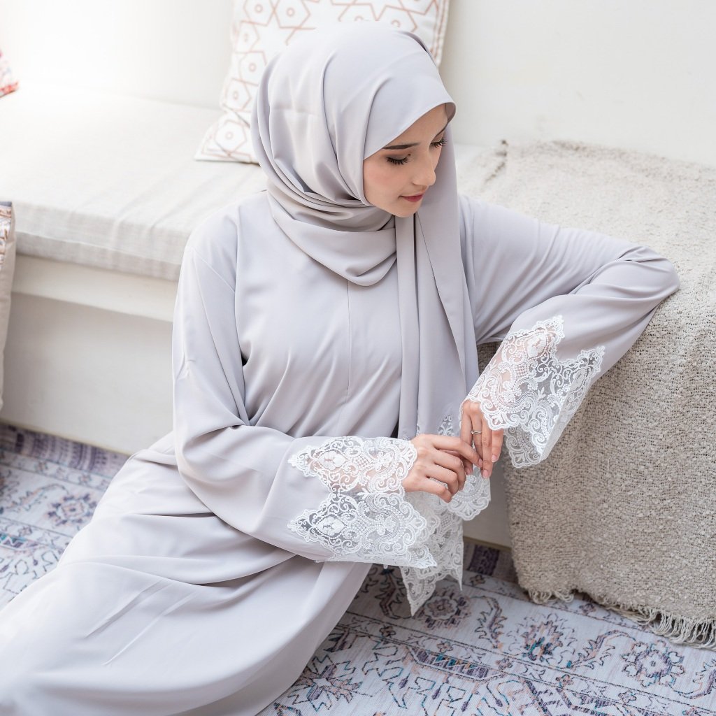 noura abaya lubna one set renda exclusive noura abaya lubna one set renda exclusive