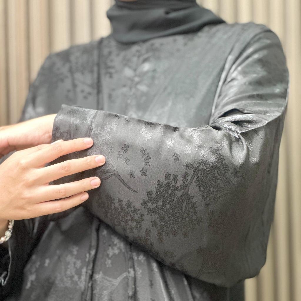 noura kaftan hameda embossed silk limited edition noura kaftan hameda embossed silk limited edition